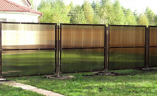 Забор из поликарбоната - фото